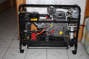 可為堵車的貨車司機帶來清涼的水冷式貨車獨立空調價格及規格型號